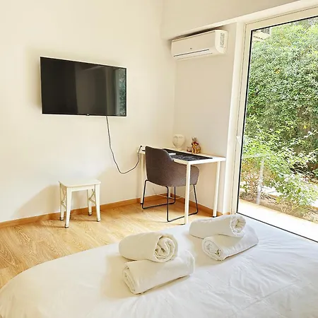 Apartment Flisvos Park Side Spacious Athens